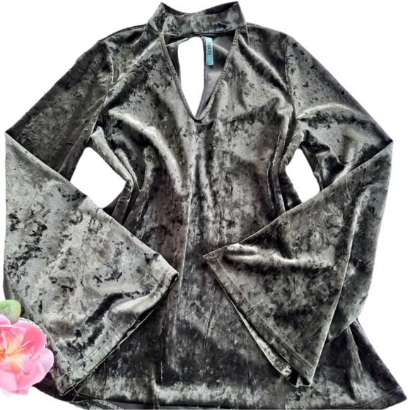 Karlie Tops - Karlie Bell Sleeve Grey Keyhole Choker Velvet Blouse